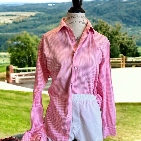 Tops - Pink gingham check button up cotton shirt. Gingham is super trendy summer wear